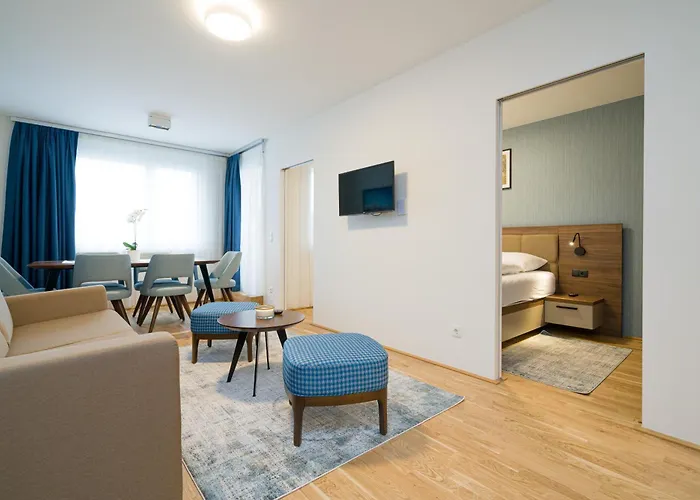 Aparthotel Myapartments 5*