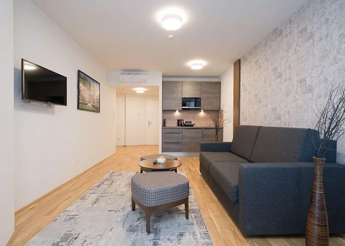 Aparthotel Myapartments 5*